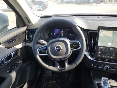 New 2026 Volvo XC90 T8 Ultra w/ Protection Package Premier image 24