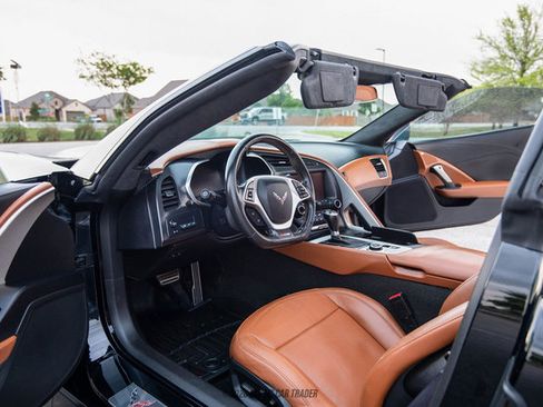 Used 2016 Chevrolet Corvette Z06 w/ 3LZ Preferred Equipment Group image 27