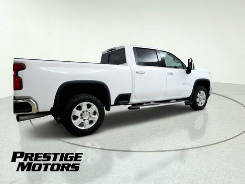 Used 2021 Chevrolet Silverado 2500 LTZ w/ LTZ Premium Package AWD/4WD image 8