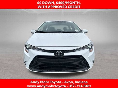 Used 2026 Toyota Corolla LE FWD image 3