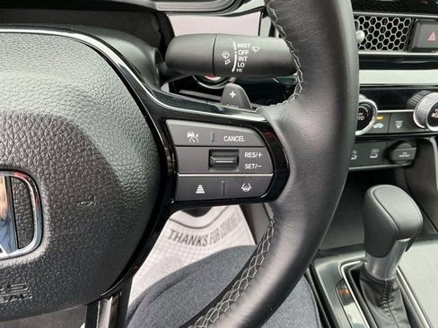 Used 2025 Honda Civic Sport image 28