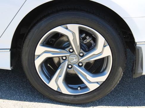 Used 2019 Honda Accord EX-L image 7