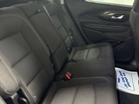 Used 2023 GMC Terrain SLE w/ Driver Convenience Package AWD/4WD image 25