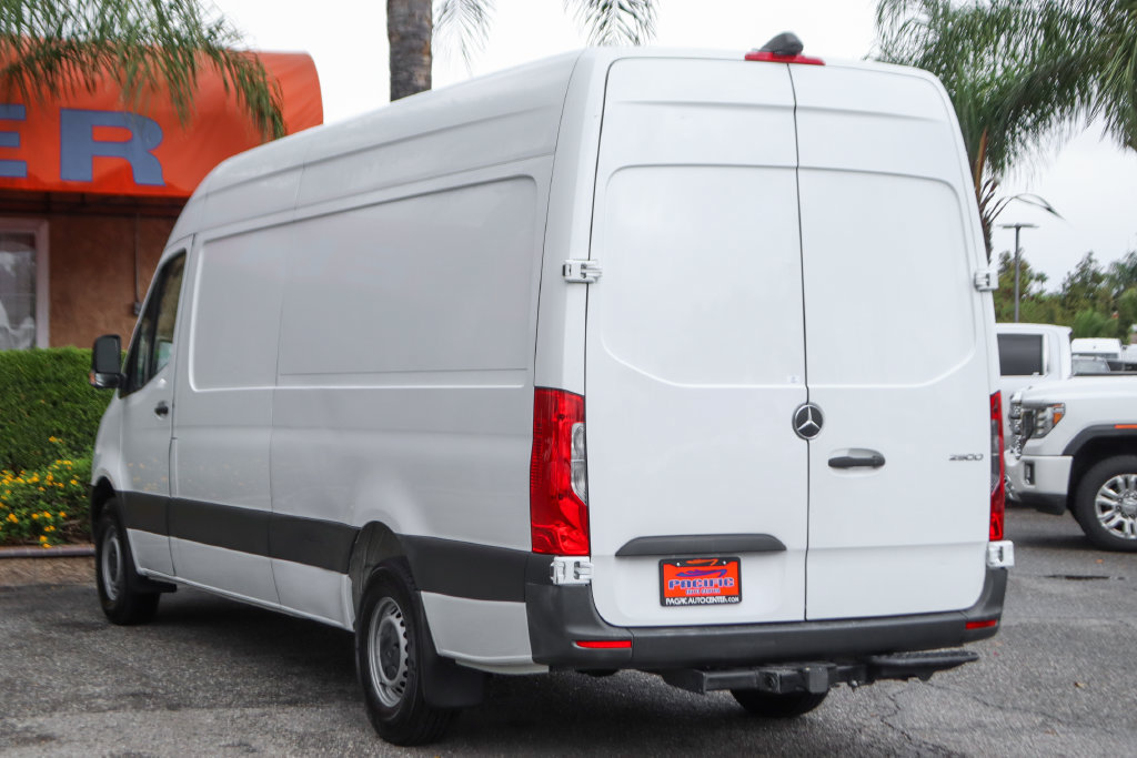 Used 2022 Mercedes-Benz Sprinter 2500 image 6