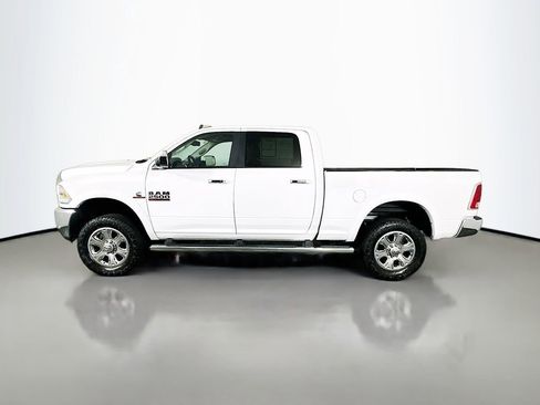 Used 2017 RAM 2500 Laramie w/ Convenience Group image 4