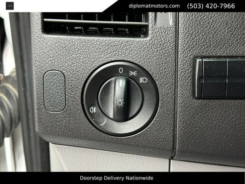 Used 2017 Mercedes-Benz Sprinter 2500 image 31