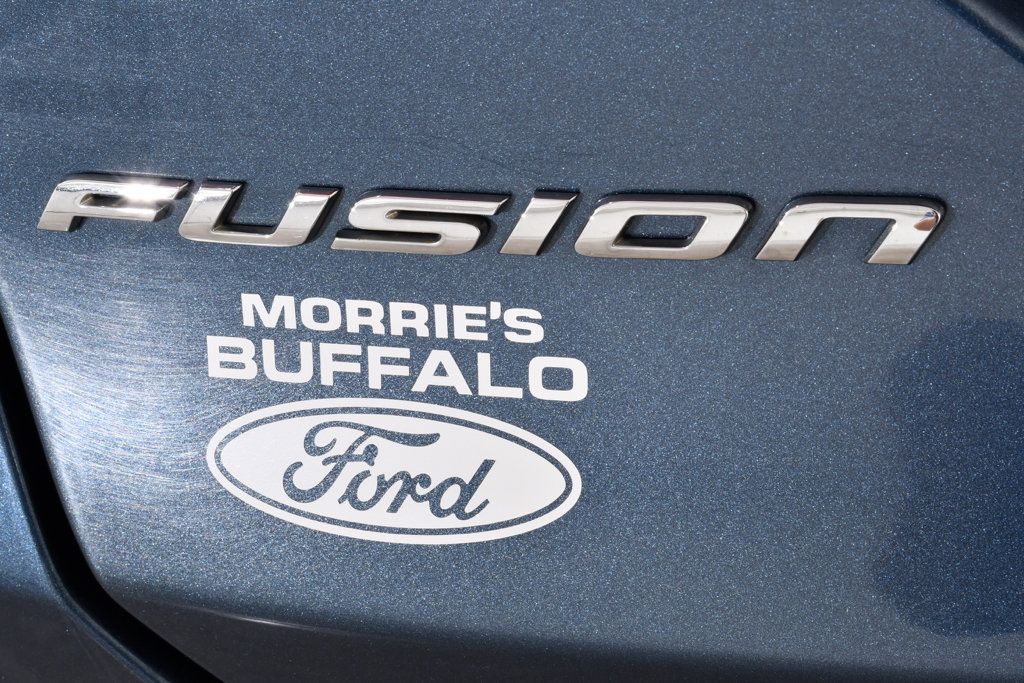 Used 2018 Ford Fusion Titanium AWD/4WD image 22
