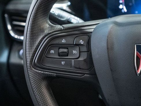 Used 2024 Buick Envista Preferred w/ Convenience II Package image 18