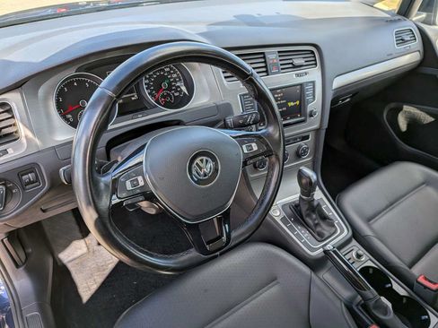 Used 2016 Volkswagen Golf Limited Edition FWD image 13