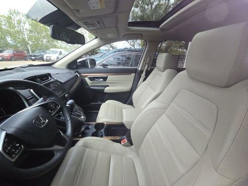 Used 2021 Honda CR-V Touring image 5