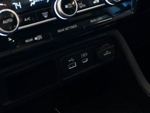 Certified 2023 Honda Pilot Elite image 34