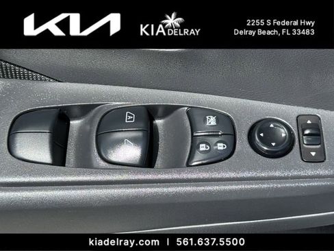 Used 2023 Nissan Kicks S image 14