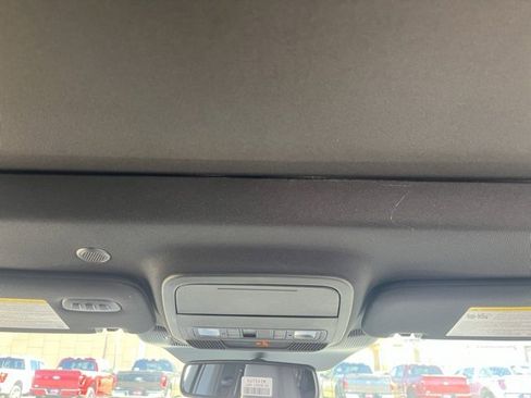 New 2026 Ford Explorer Platinum image 26