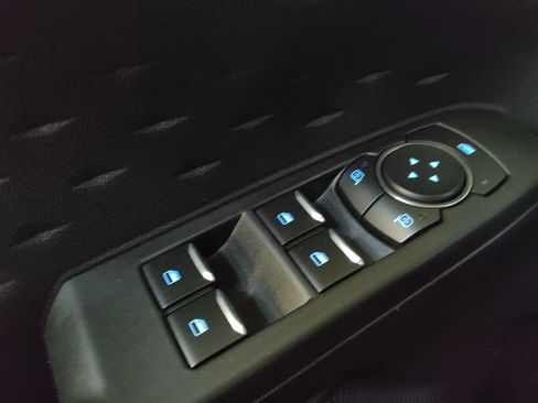 Used 2020 Ford Escape SEL FWD image 27