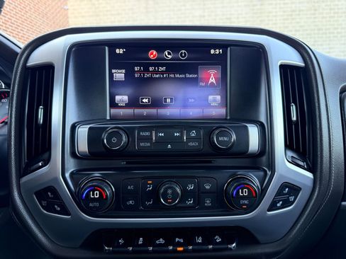 Used 2015 GMC Sierra 1500 SLT w/ SLT Crew Cab Value Package image 14