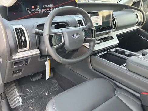 New 2027 Ford Expedition Max Active RWD image 21
