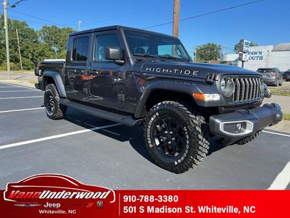 New 2025 Jeep Gladiator Sport