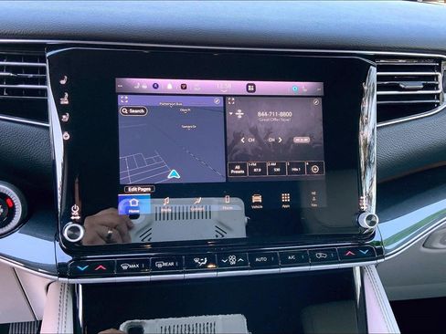 Certified 2024 Jeep Wagoneer 4WD w/ Premium Group I image 28