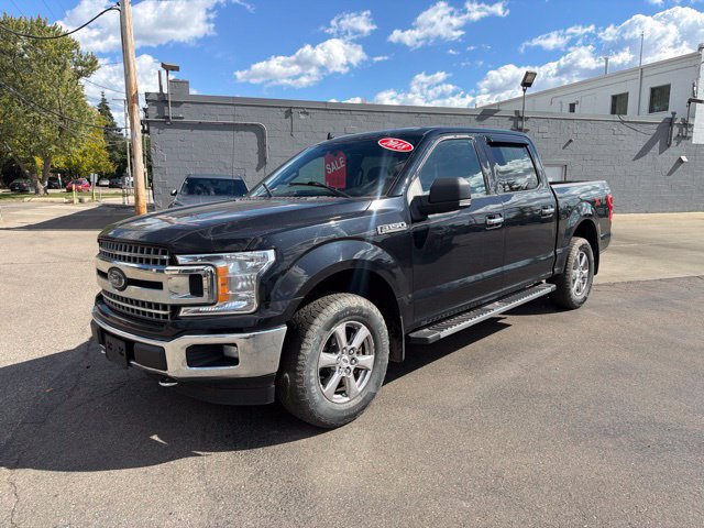 Used 2018 Ford F150 XLT w/ Equipment Group 302A Luxury AWD/4WD image 3