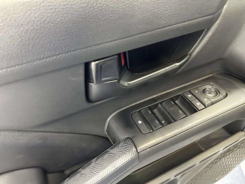 Used 2026 Toyota Tacoma SR5 RWD image 17