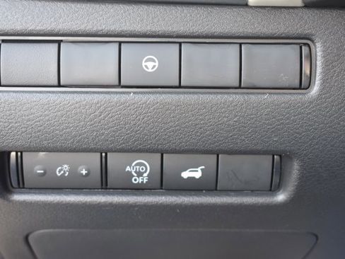 New 2026 Nissan Rogue SV image 28