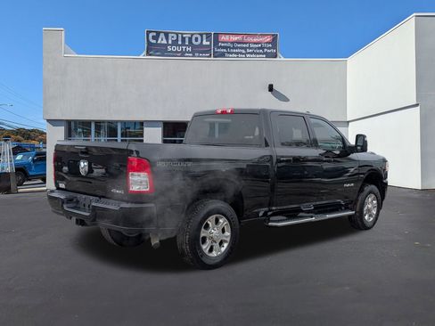 Used 2024 RAM 2500 Big Horn w/ Sport Appearance Package image 3