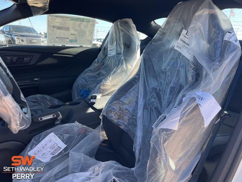 New 2025 Ford Mustang Dark Horse w/ Dark Horse Handlin Package image 15