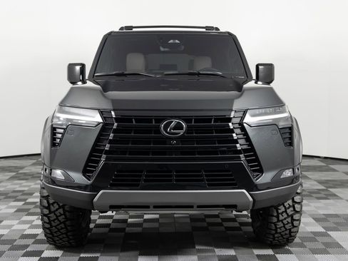 Used 2025 Lexus GX 550 image 12