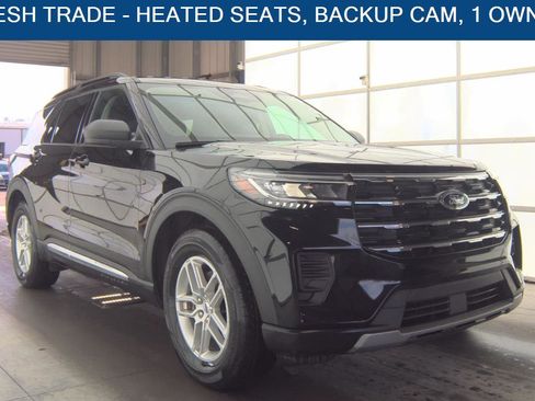 Used 2025 Ford Explorer Active image 1