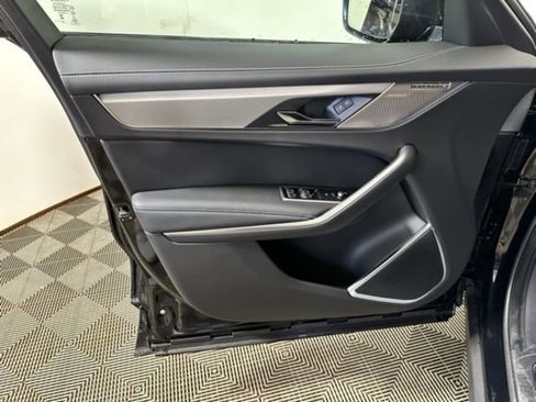 New 2026 Jaguar F-PACE R-Dynamic S image 10