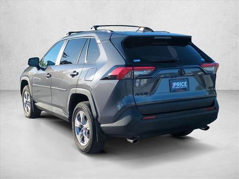 Used 2025 Toyota RAV4 XLE w/ Convenience Package FWD image 8