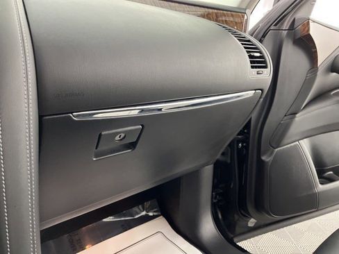 Used 2019 Nissan Armada Platinum w/ Cargo Package image 33