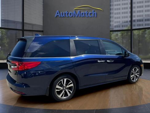 Used 2024 Honda Odyssey Touring image 11