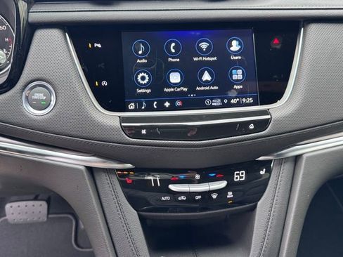 New 2026 Cadillac XT5 Luxury image 26