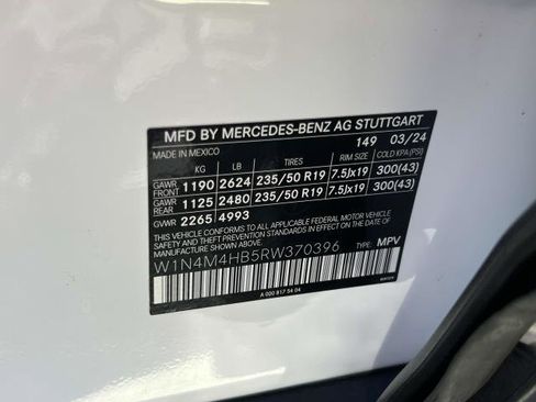 Certified 2024 Mercedes-Benz GLB 250 4MATIC image 21