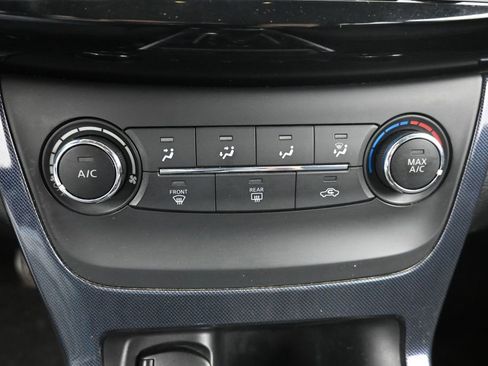 Used 2017 Nissan Sentra SR w/ Protection Package FWD image 14