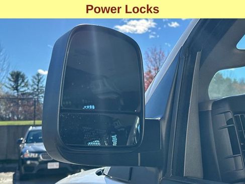 Used 2024 GMC Savana 2500 w/ Driver Convenience Package image 8