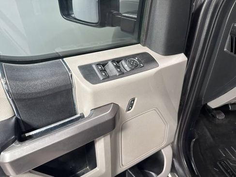 Used 2019 Ford F250 XLT image 8