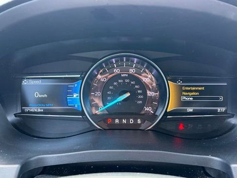 Used 2018 Ford Explorer XLT w/ Equipment Group 202A AWD/4WD image 14
