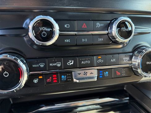 New 2026 Ford F250 Lariat w/ Chrome Package image 25