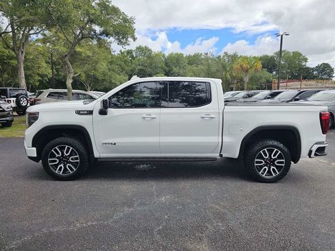 Used 2023 GMC Sierra 1500 AT4 w/ AT4 Premium Package AWD/4WD image 7