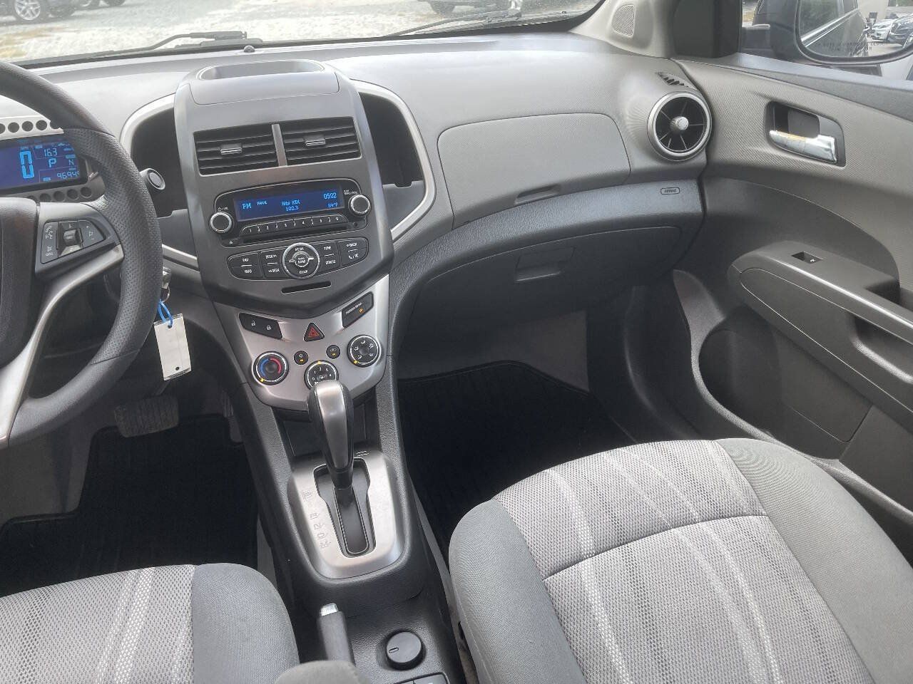 Used 2015 Chevrolet Sonic LT w/ Wheels and Fog Lamp Package FWD image 20