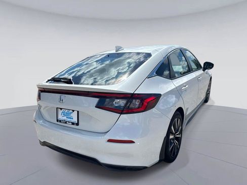 Used 2024 Honda Civic EX-L image 4