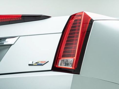Used 2013 Cadillac CTS V w/ Wood Trim Package RWD image 15