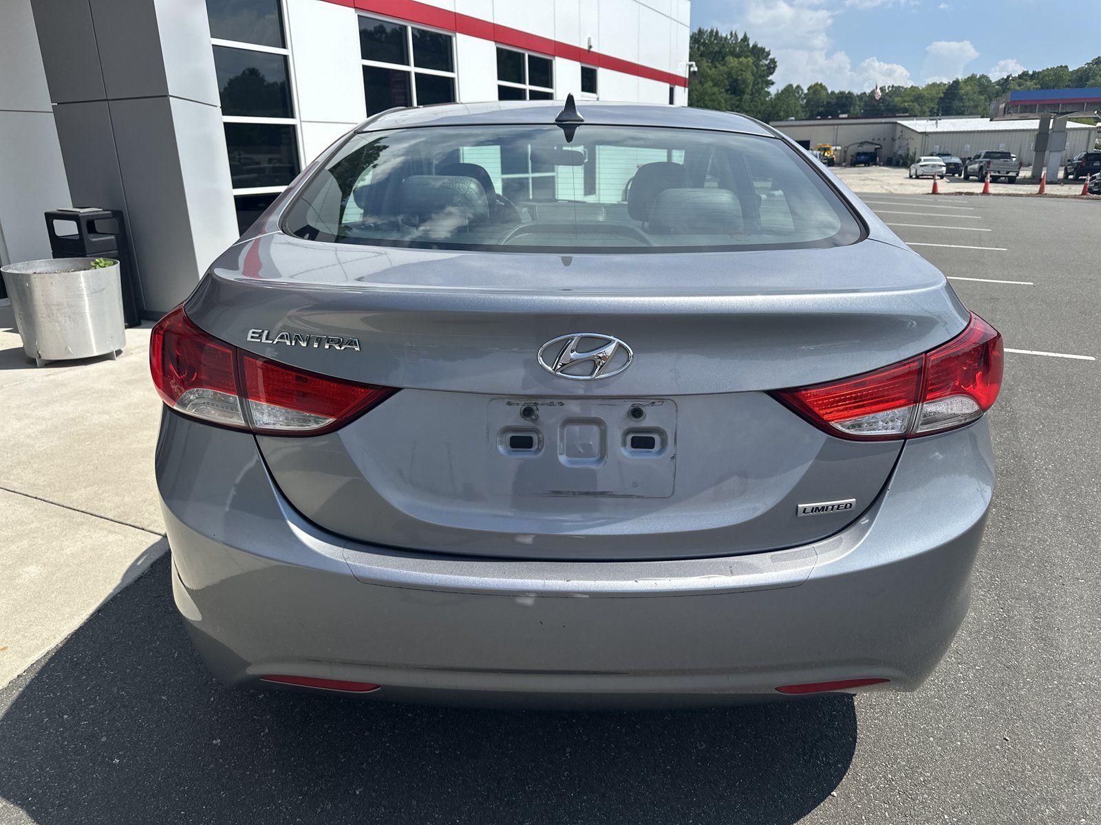 Used 2013 Hyundai Elantra Limited FWD image 7