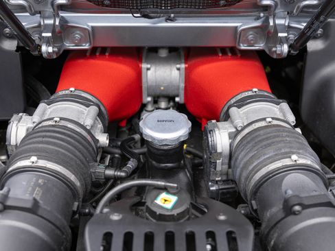 Used 2013 Ferrari 458 Spider RWD image 65