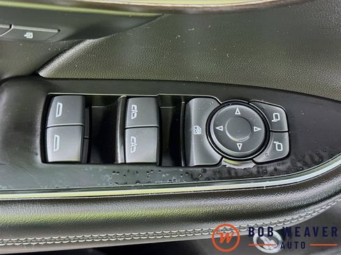 Used 2023 Buick Envision Avenir AWD/4WD image 21