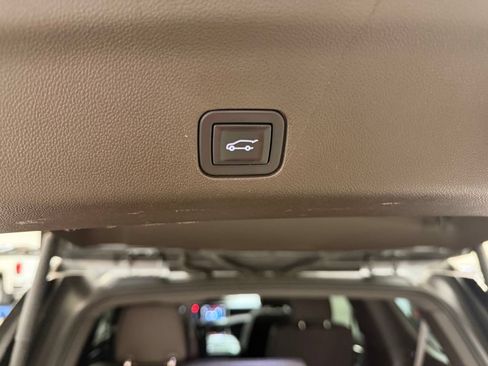 Used 2022 GMC Yukon Denali w/ Max Trailering Package AWD/4WD image 17