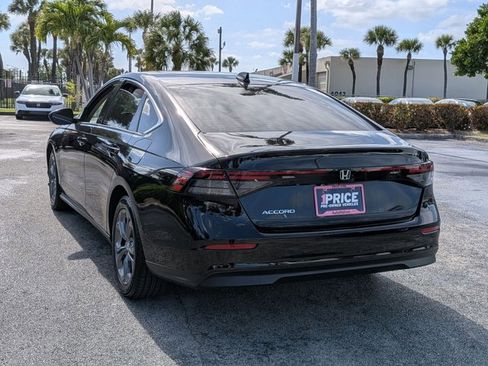 Certified 2023 Honda Accord EX image 7