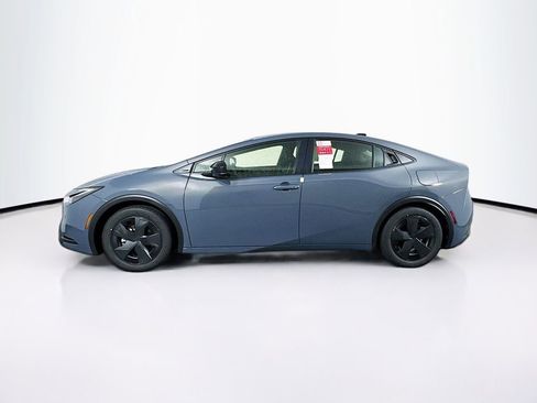 New 2026 Toyota Prius Plug-In Hybrid image 5